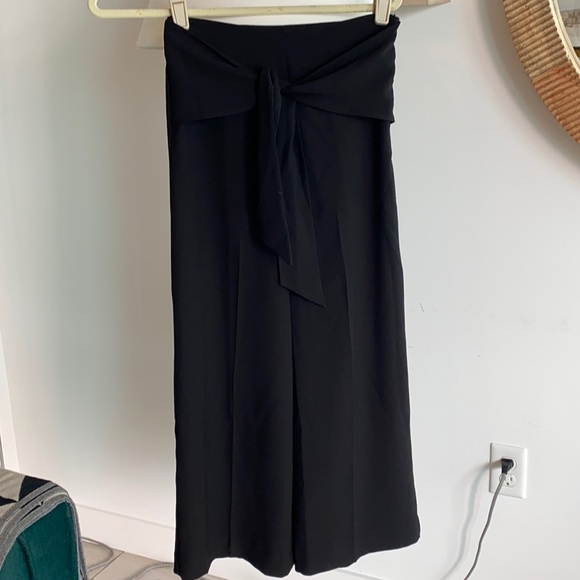 Express - Picture 1 of 2